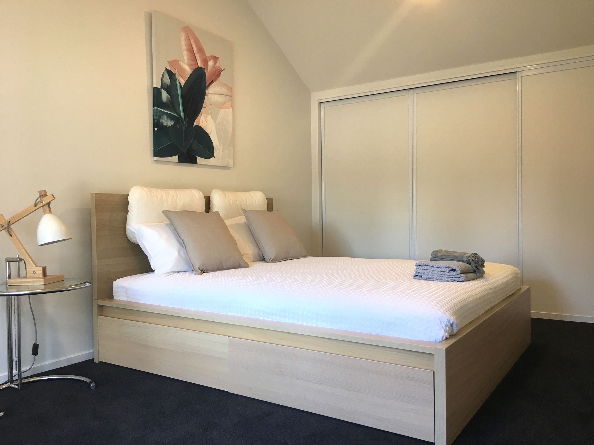 Number 1 - Chic Inner City Rooms Christchurch Eksteriør billede